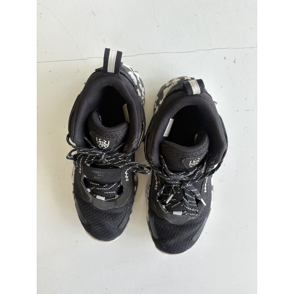 Adidas hoops F21/S22-TN 21/066 D.1-3 Size 6.5 - Picture 5 of 10